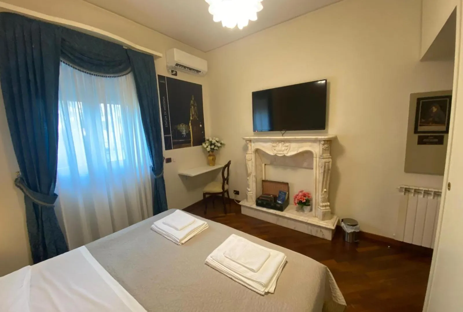 Bed & Breakfast CASA BATTISTI MESSINA bellissimo appartamento in centro città ideale per FAMIGLIE o GRUPPI DI AMICI - max 3 camere, max 8 persone